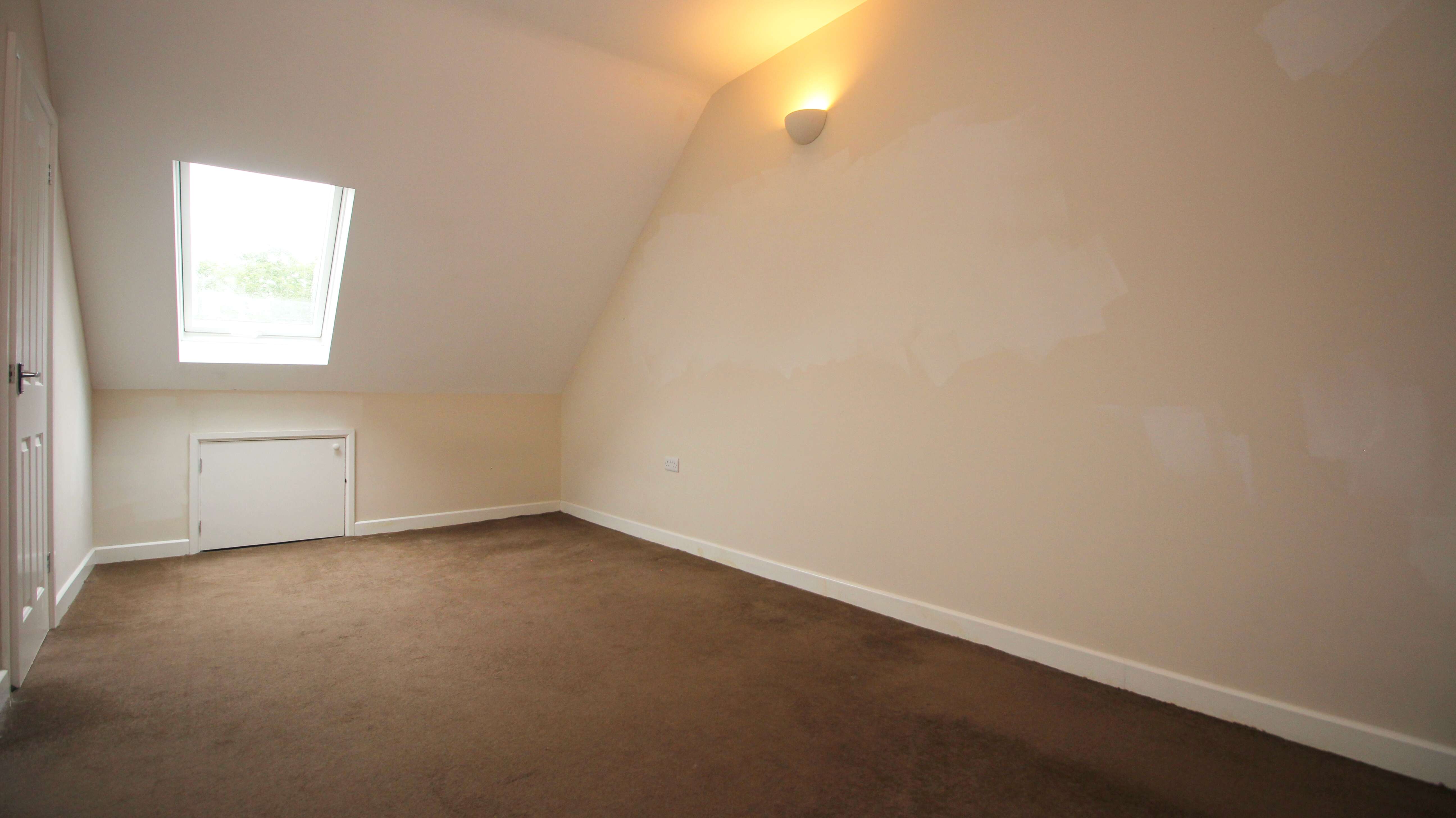 Manor Chase, Beddau, CF38 2JF  Interior