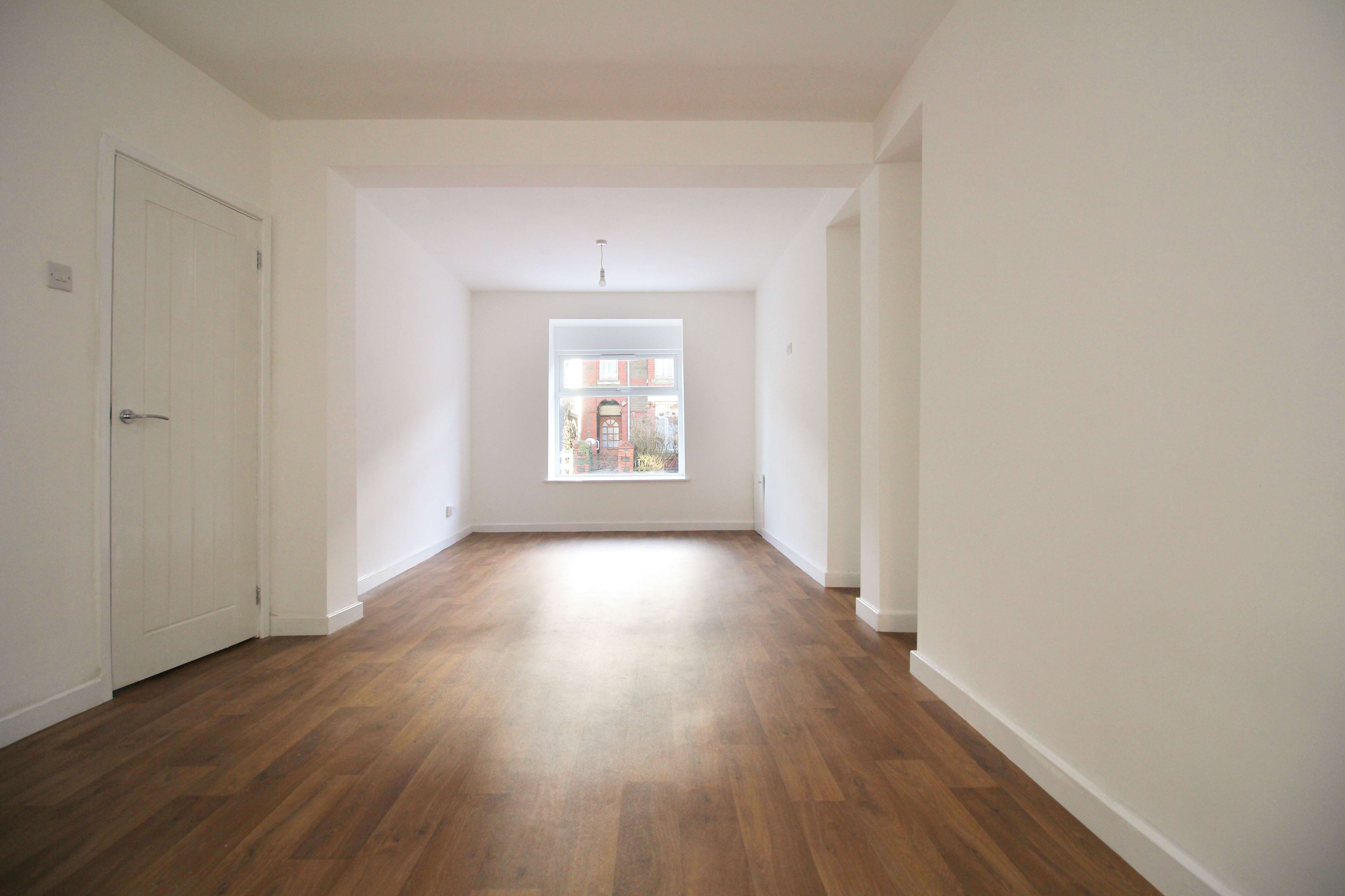 Dyffryn Terrace, Church Village CF38 1RE  Interior