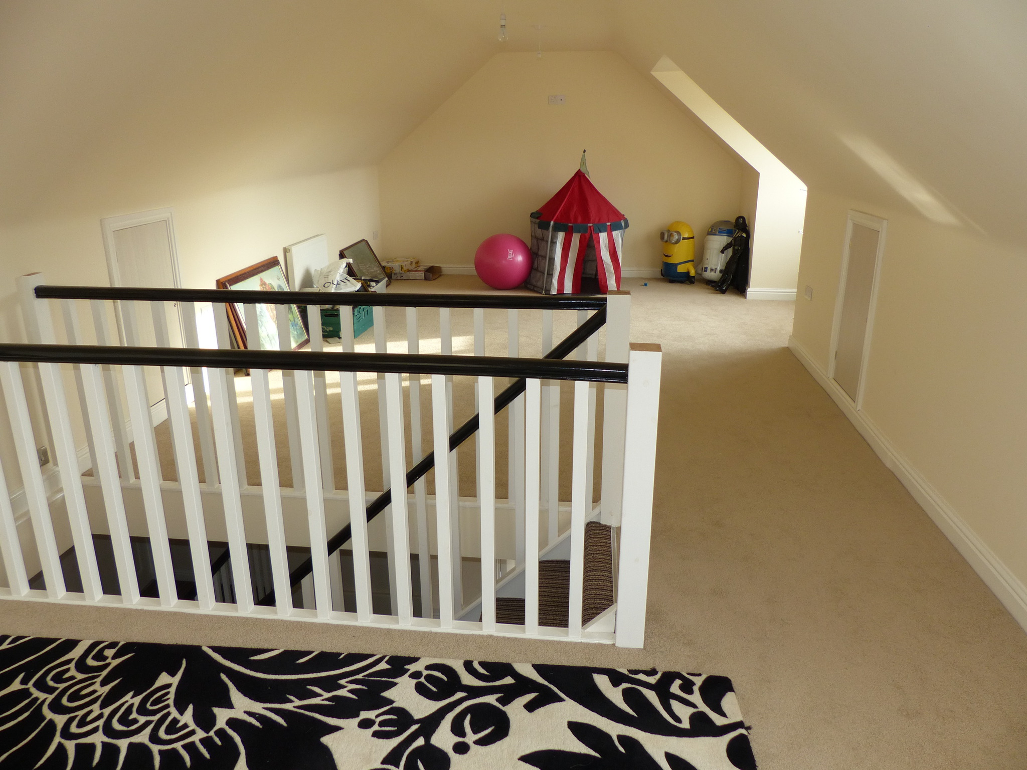 Chapel Wood Drive, CF72 9WP  Interior