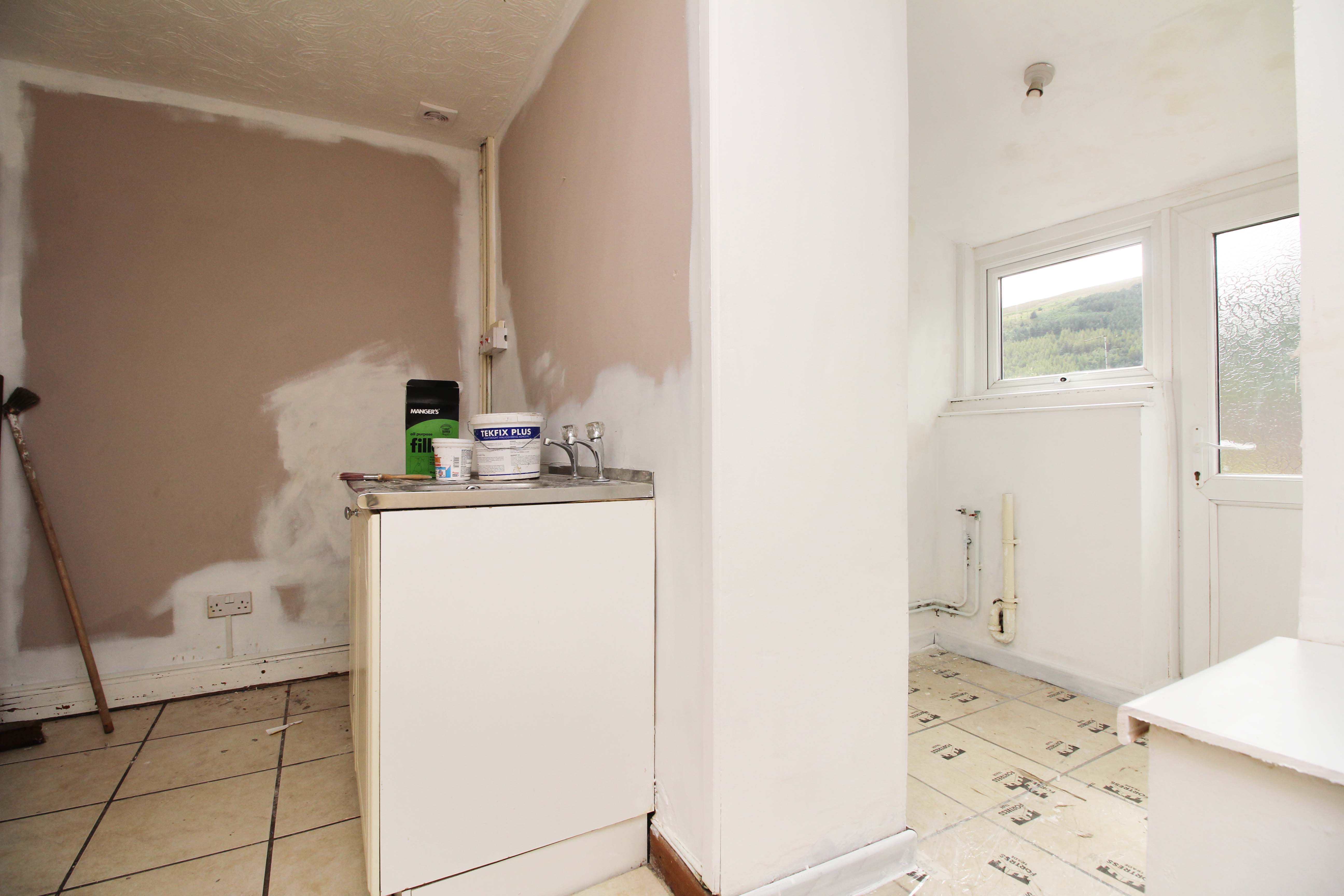 Park Road, Cwmparc, Treorchy, CF42 6LG  Interior