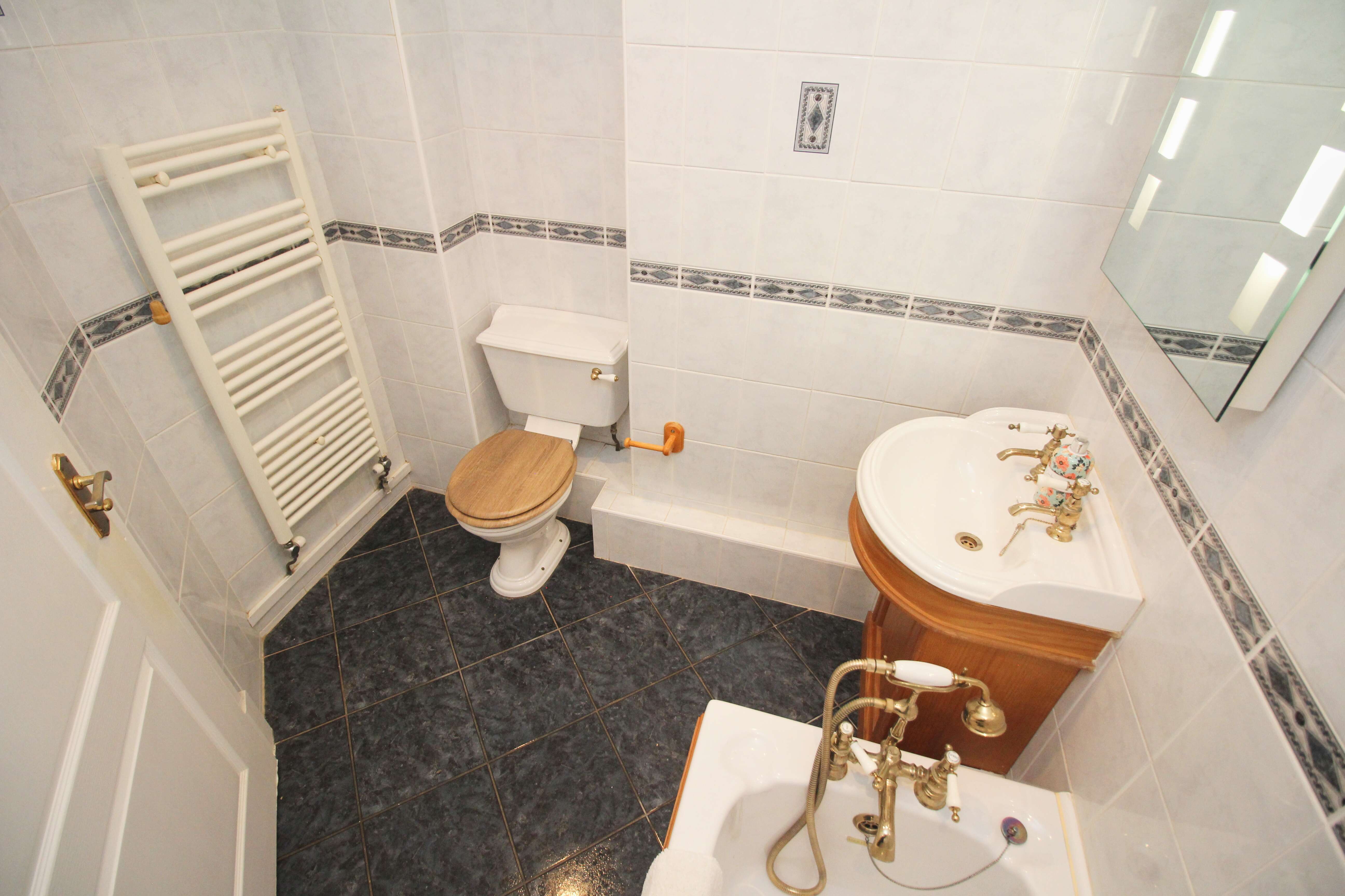 Y Graig, Ogmore By Sea, CF32 0QN  Interior