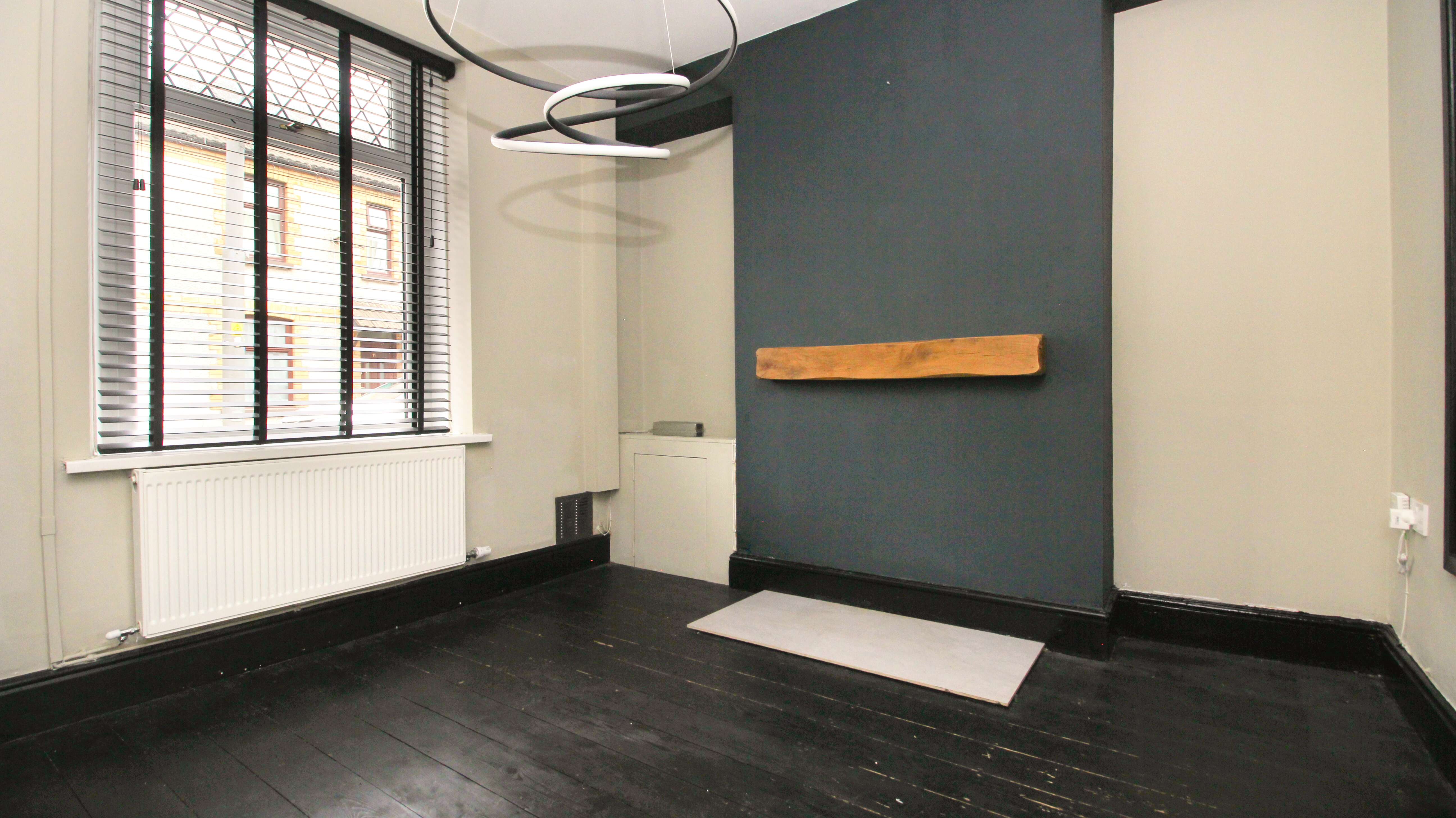 Stuart Street, Pontyclun, CF72 9EF  Interior