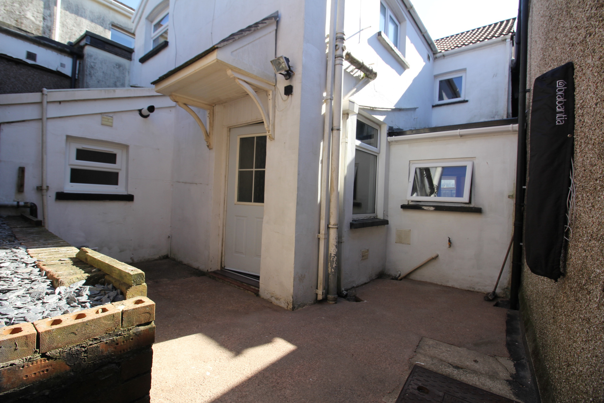 Waunrhydd Road, Tonyrefail, CF39 8EN  Interior