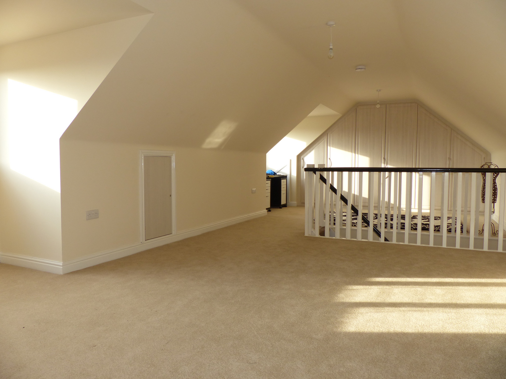 Chapel Wood Drive, CF72 9WP  Interior