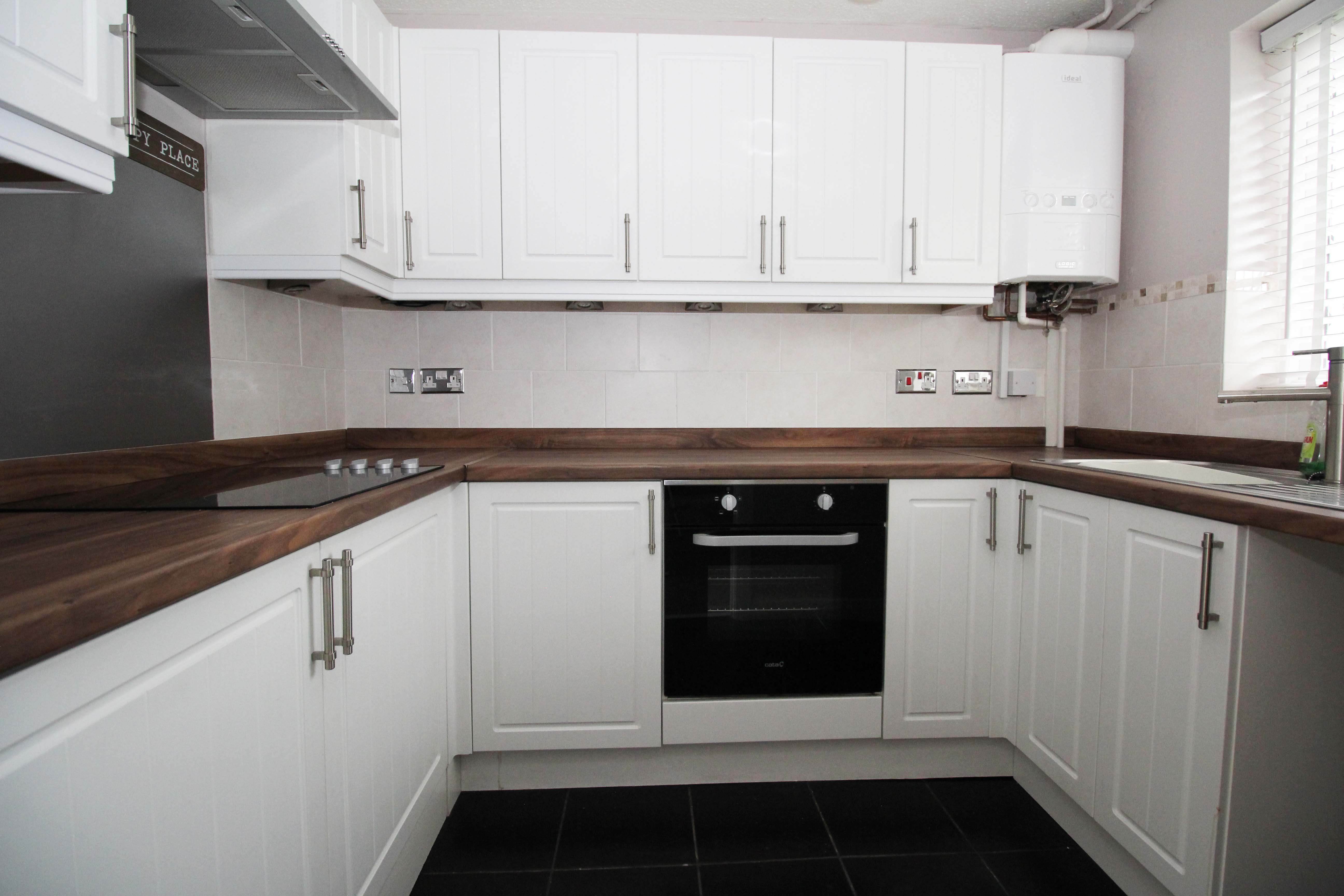 Clos Y Dolydd, Manor Chase, Beddau CF38 2TG  Interior