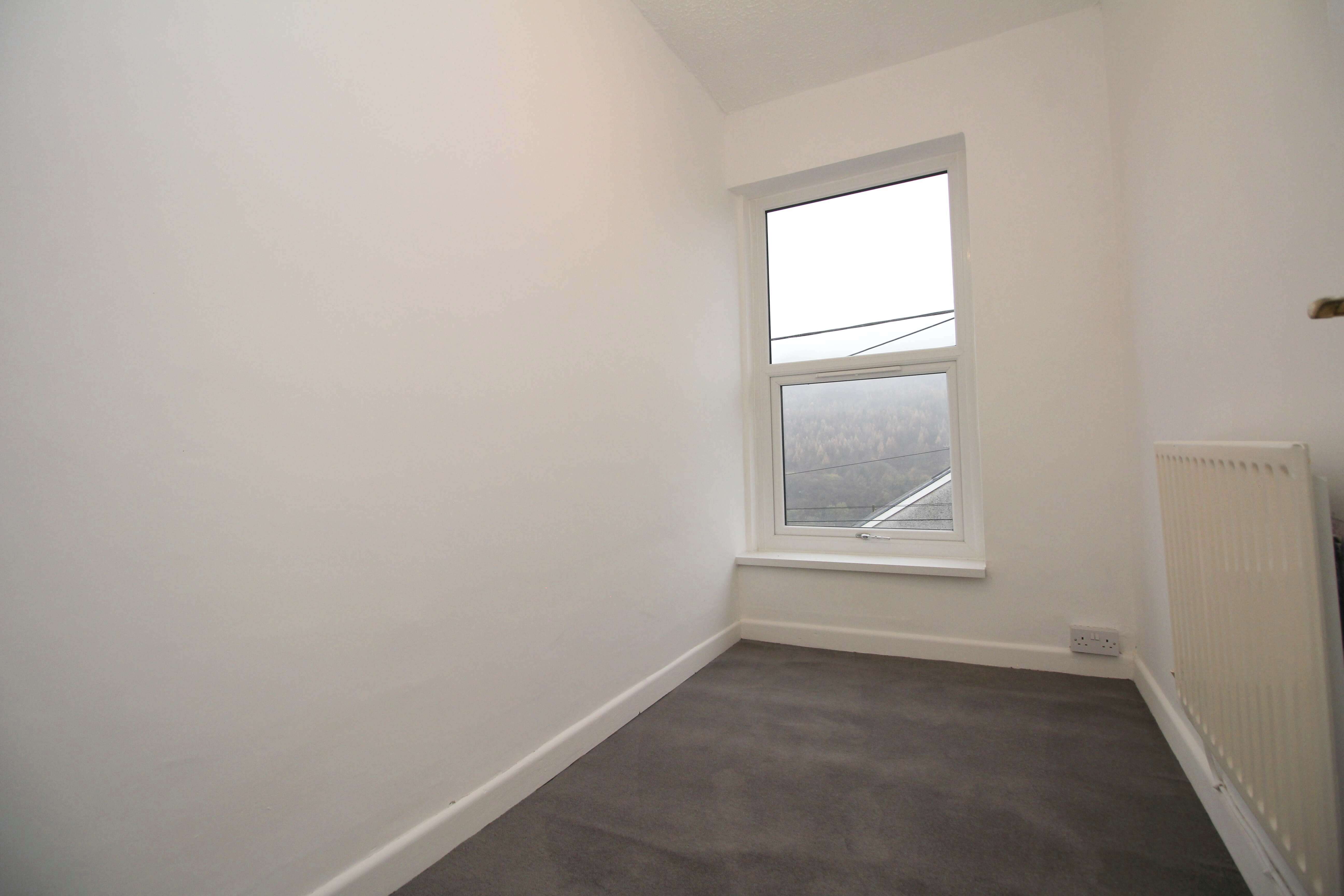 Upper Adare Street, Pontycymer, Bridgend CF32 8LP  Interior