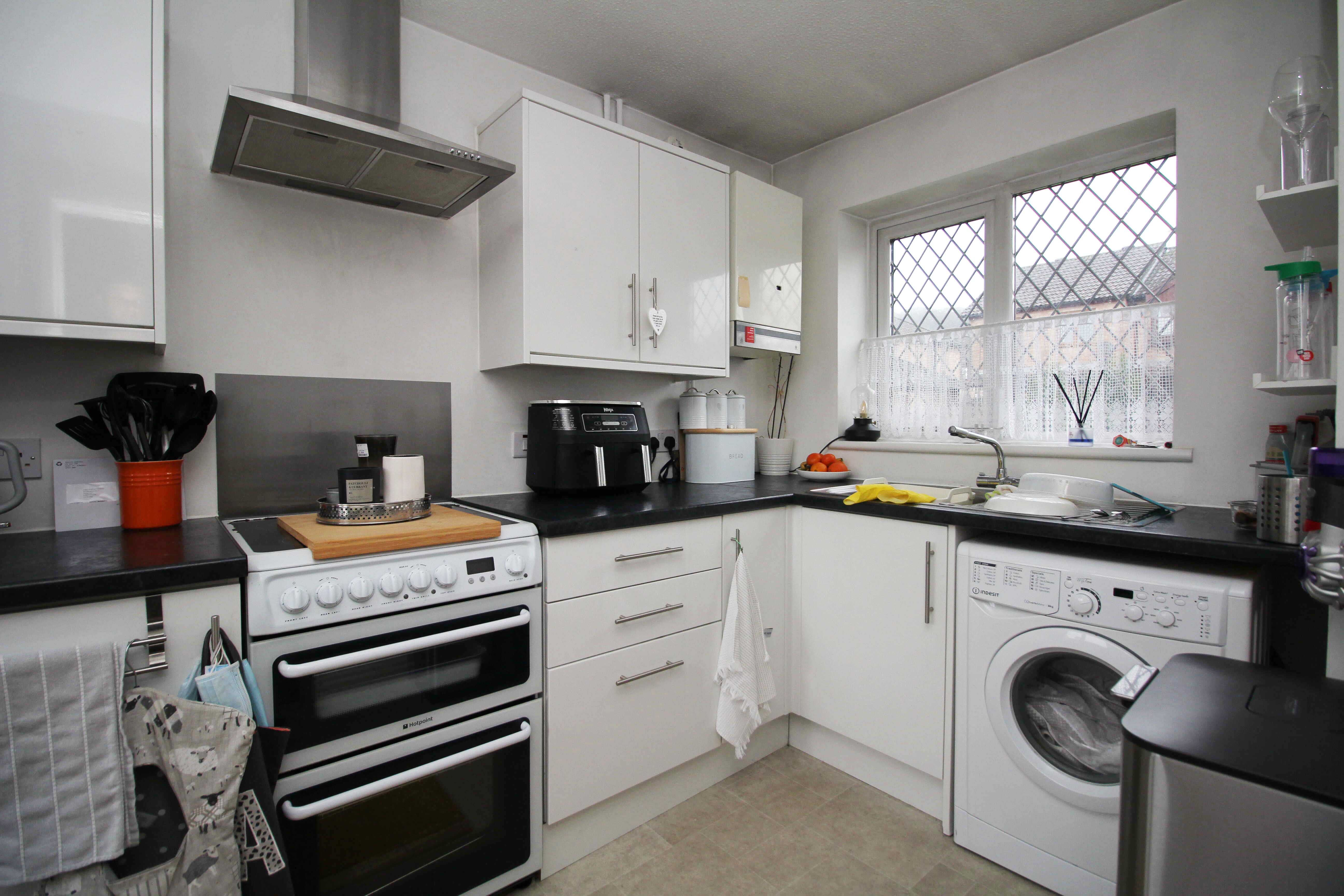 Silverton Drive, Cross Inn, CF72 8HF  Interior