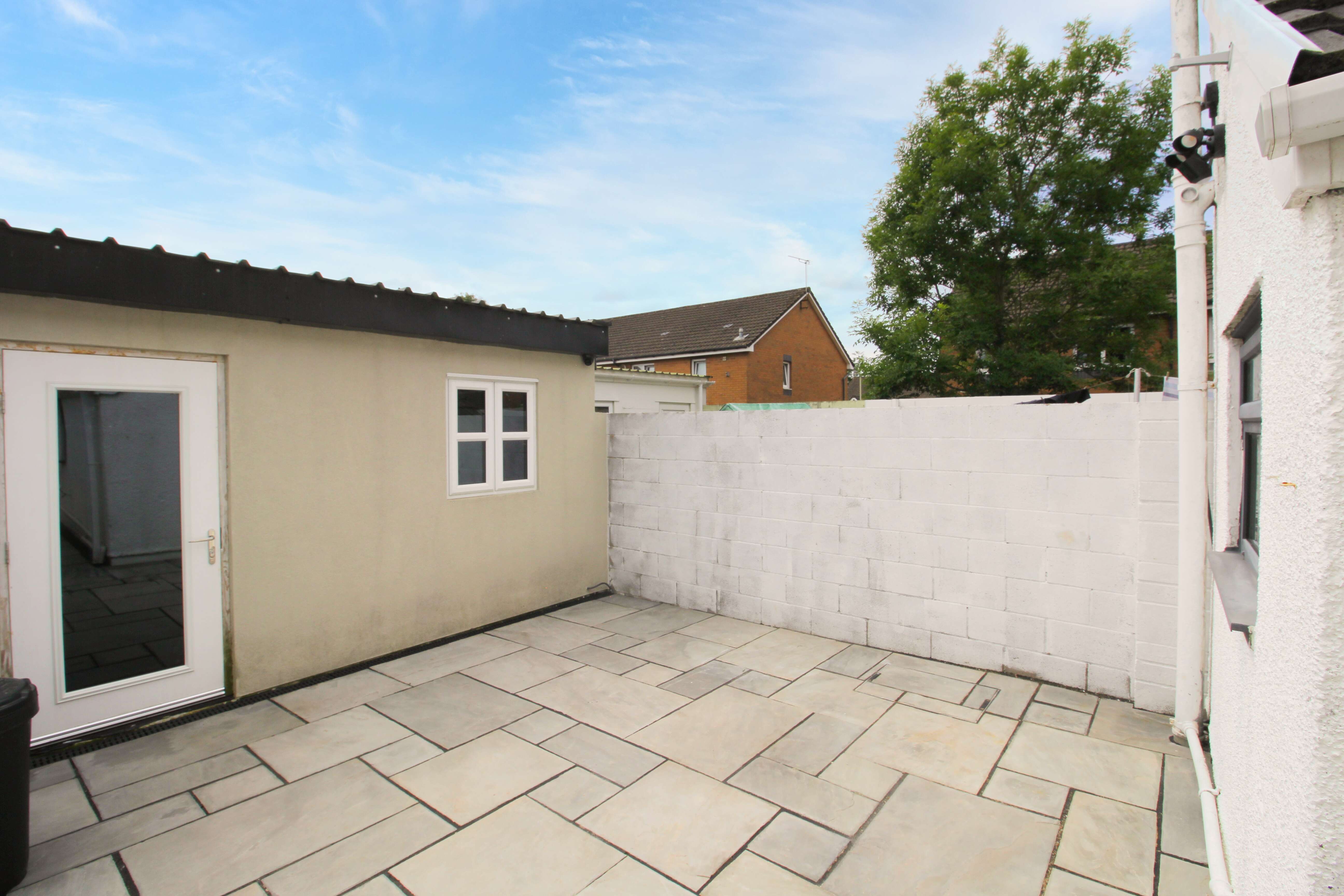 Stuart Street, Pontyclun, CF72 9EF  Interior