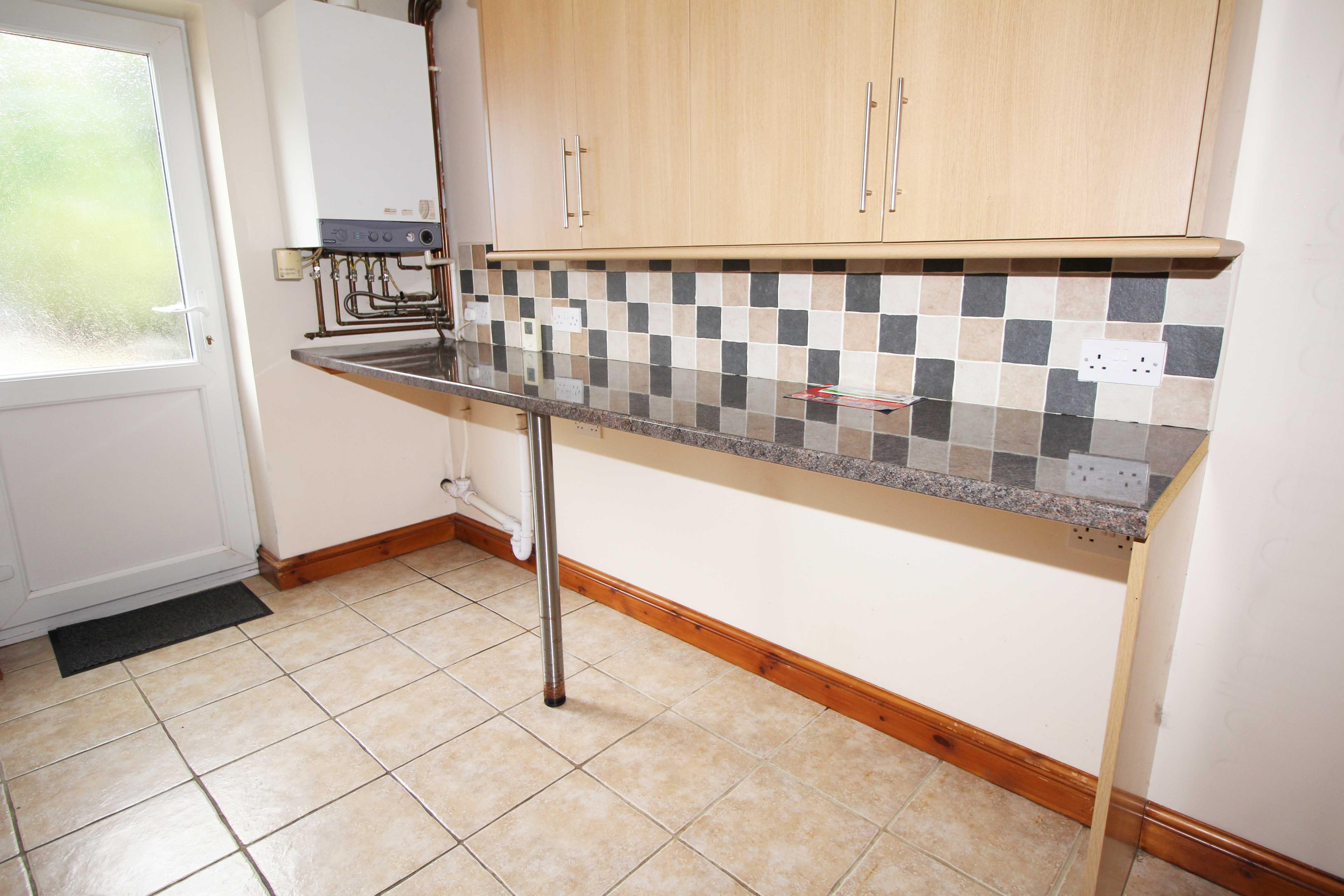 Llewellyn Street, Pontygwaith, CF43 3LF  Interior
