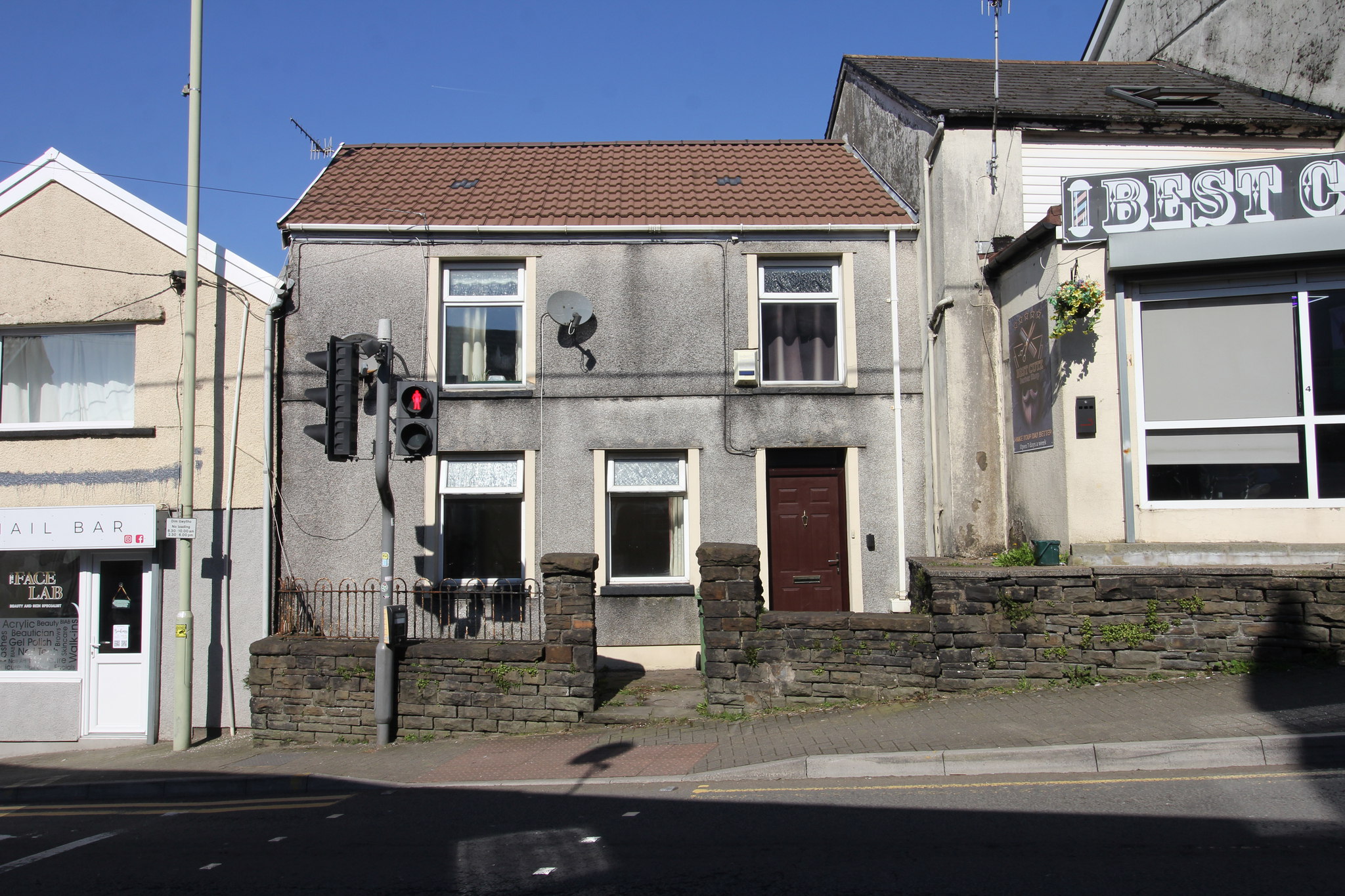 Waunrhydd Road, Tonyrefail, CF39 8EN  Interior