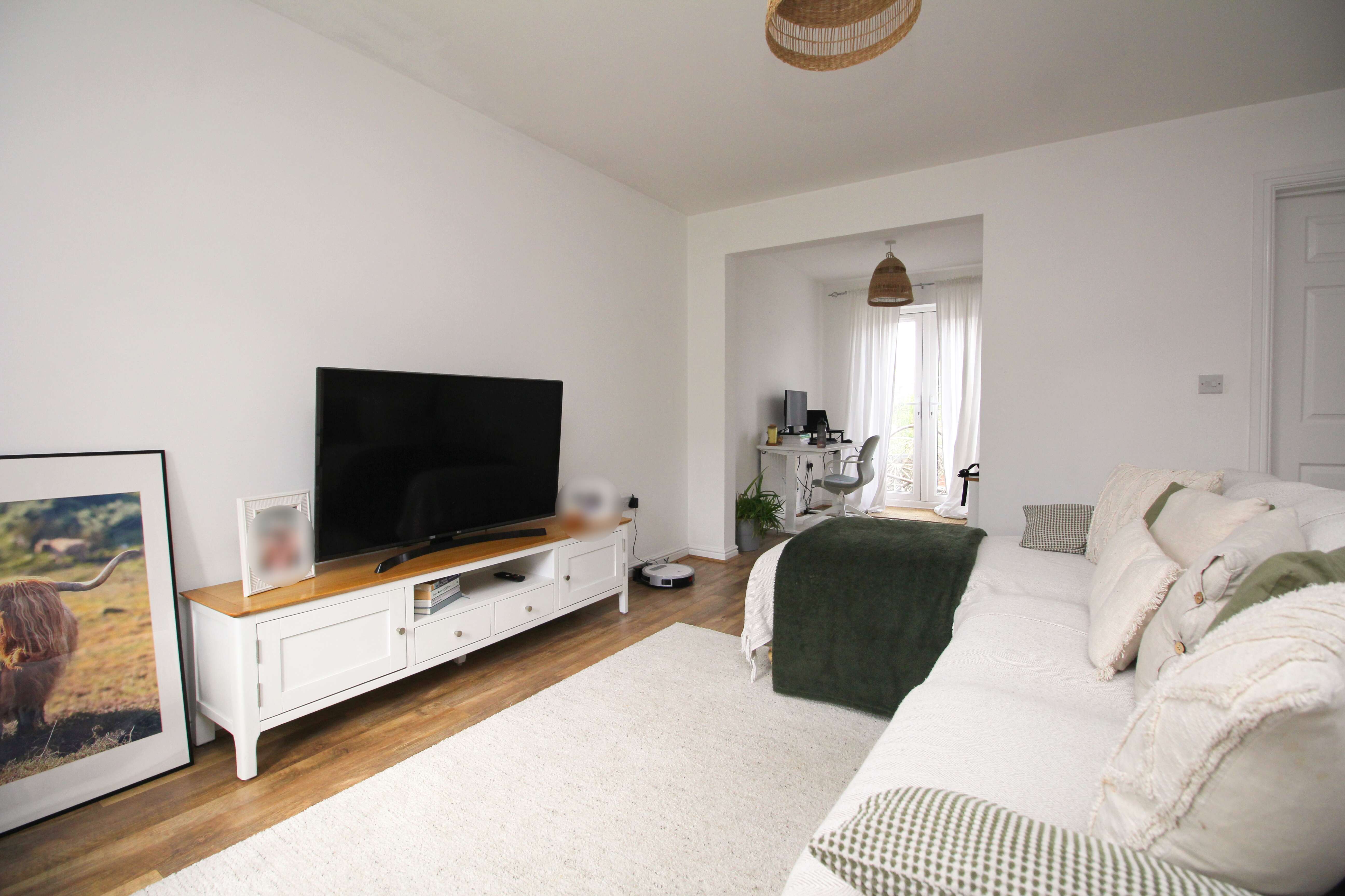 Ffordd Y Dolau, Llanharan CF72 9FT  Interior