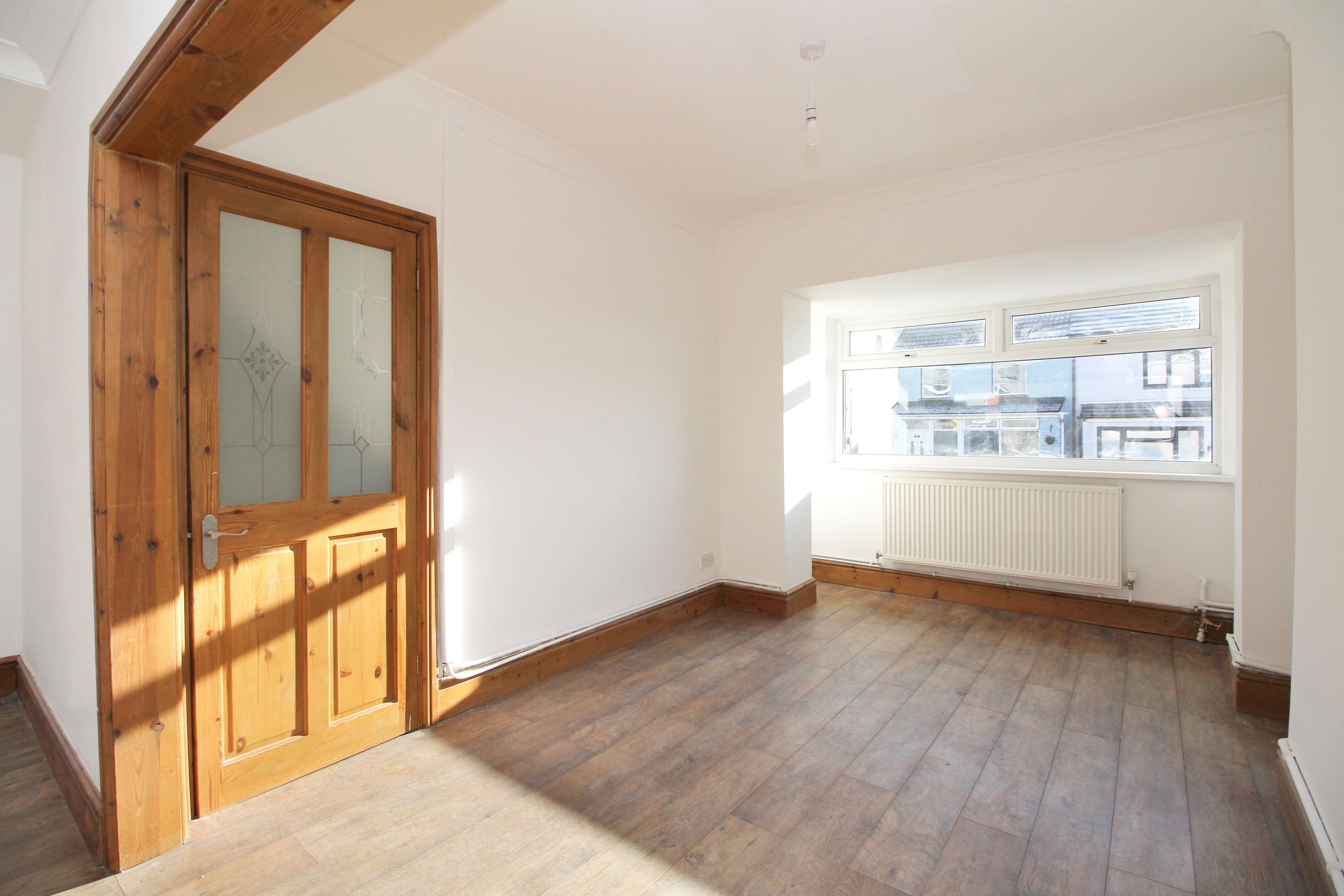 Beech Street, Gilfach Goch CF39 8UD  Interior