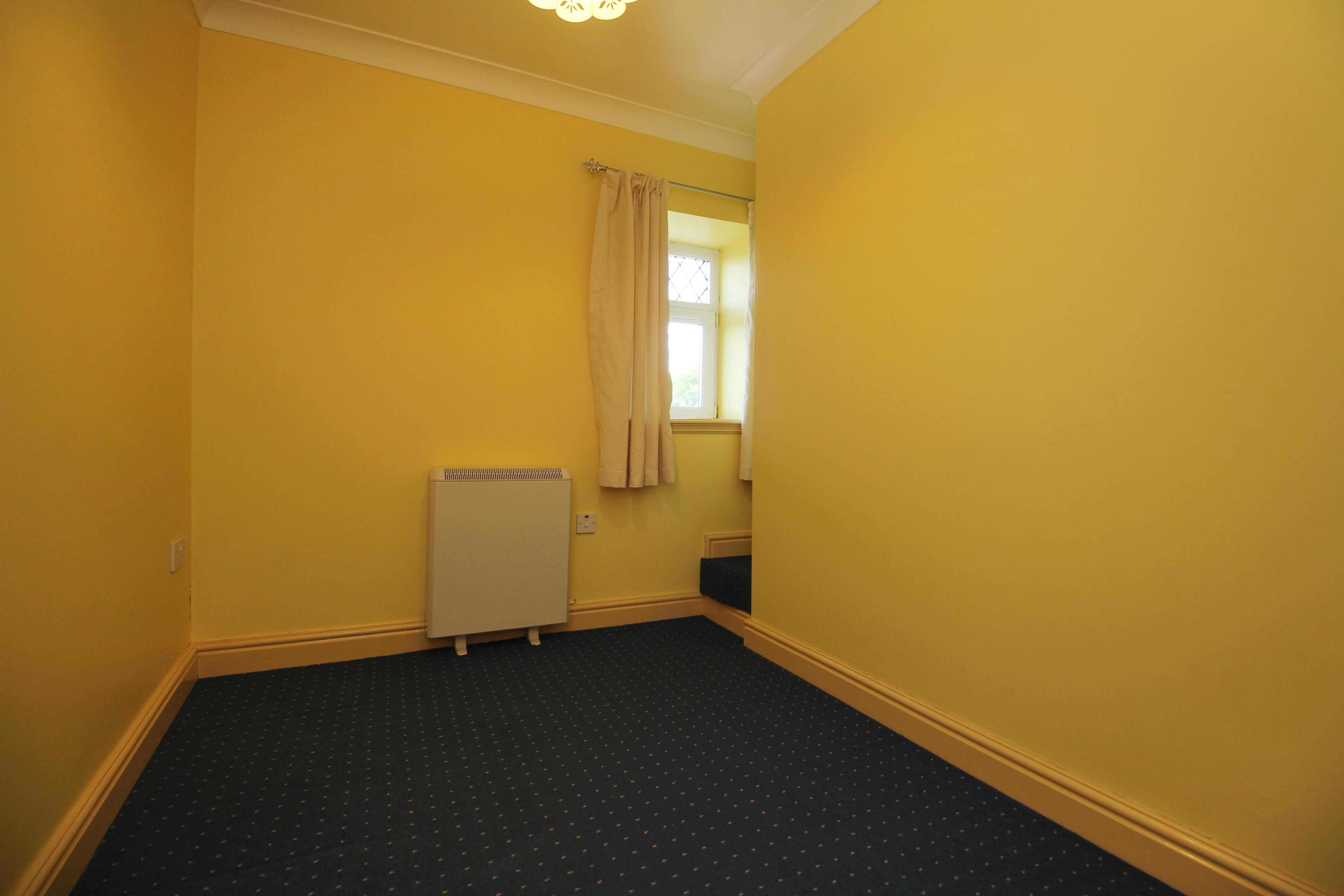 Pantybrad, Tonyrefail CF39 8HX  Interior