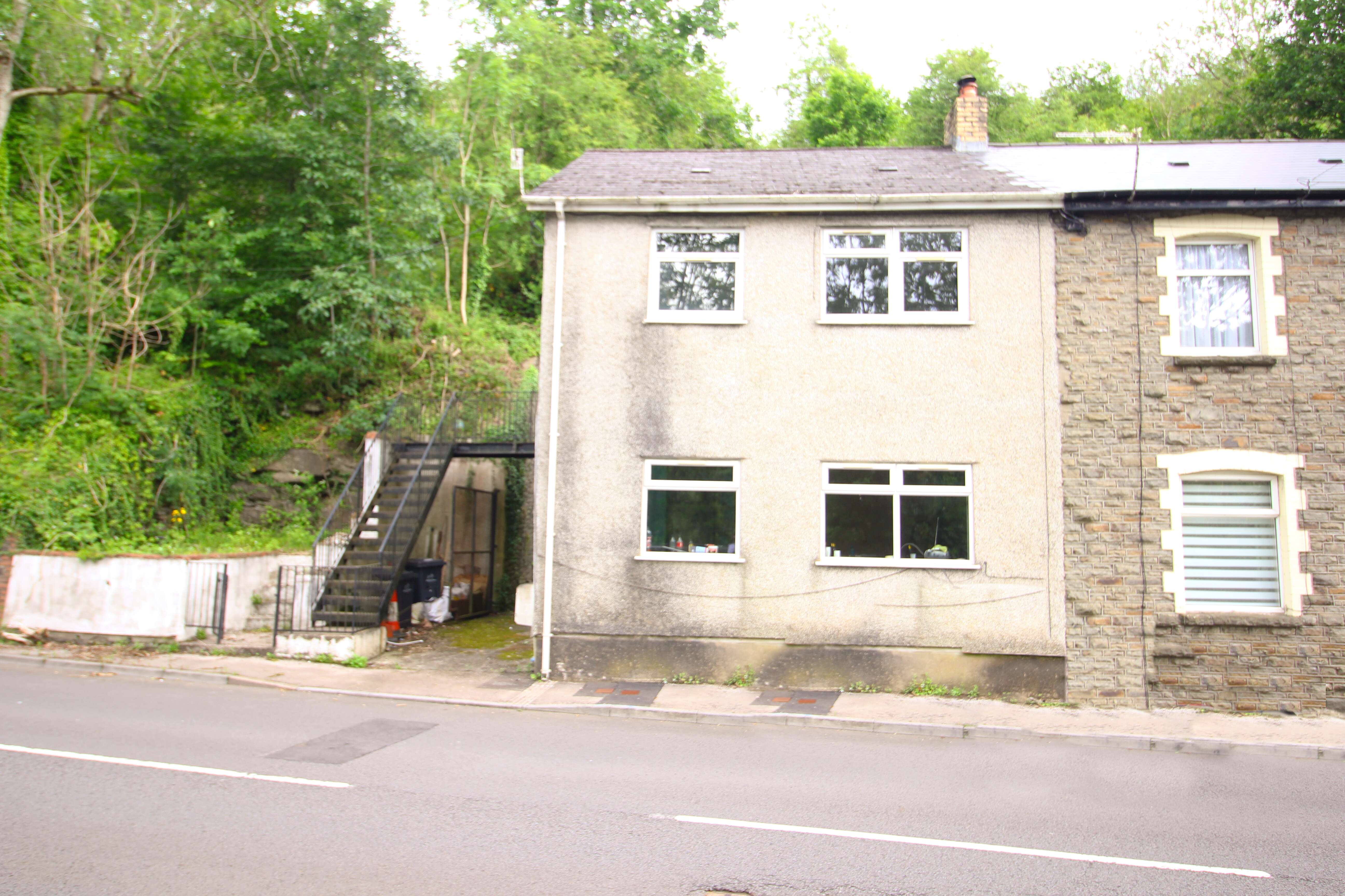 High Street, Llanhilleth, Abertillery, NP13 2JP  Interior