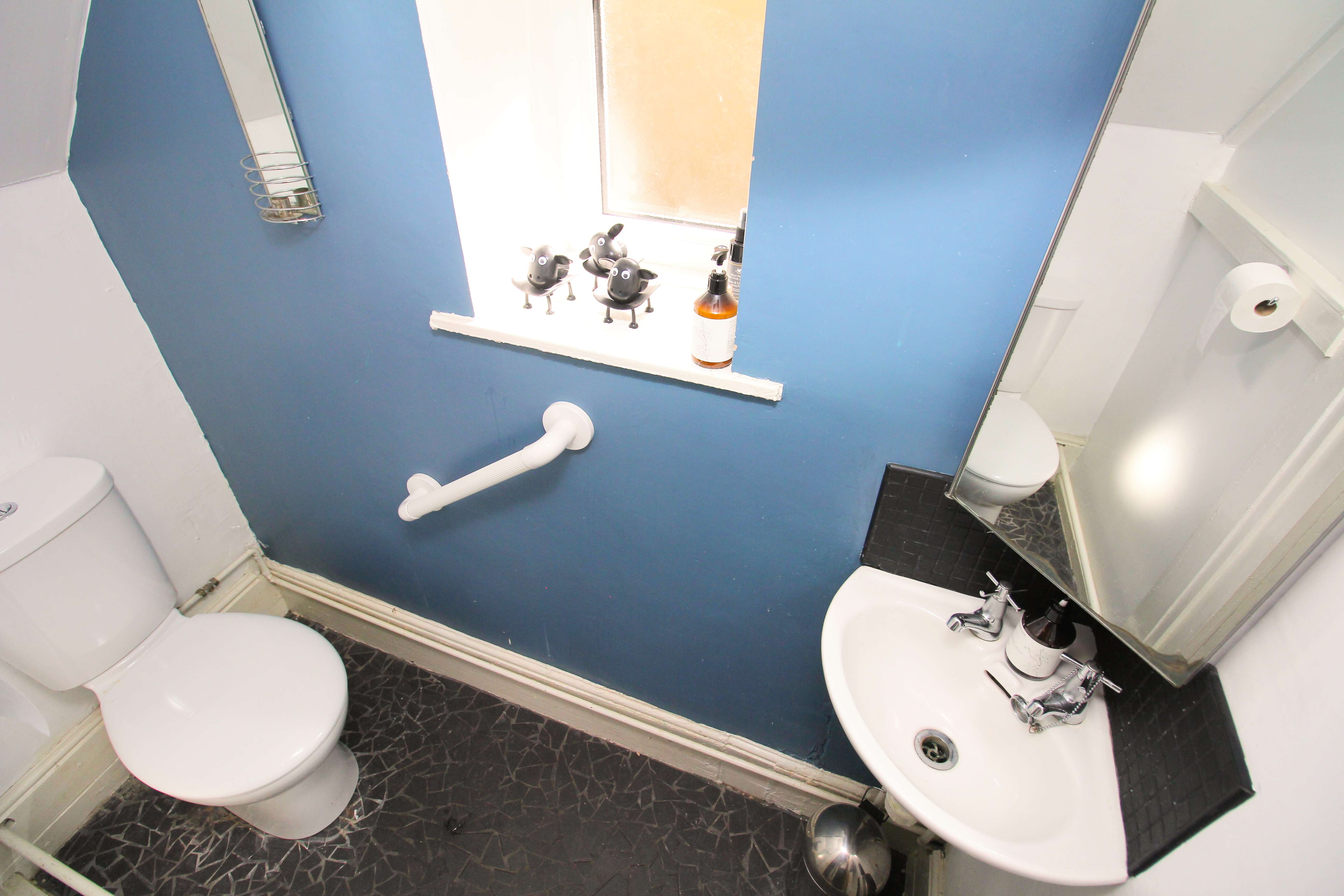 Church Road, Tonteg, CF38 1EG  Interior
