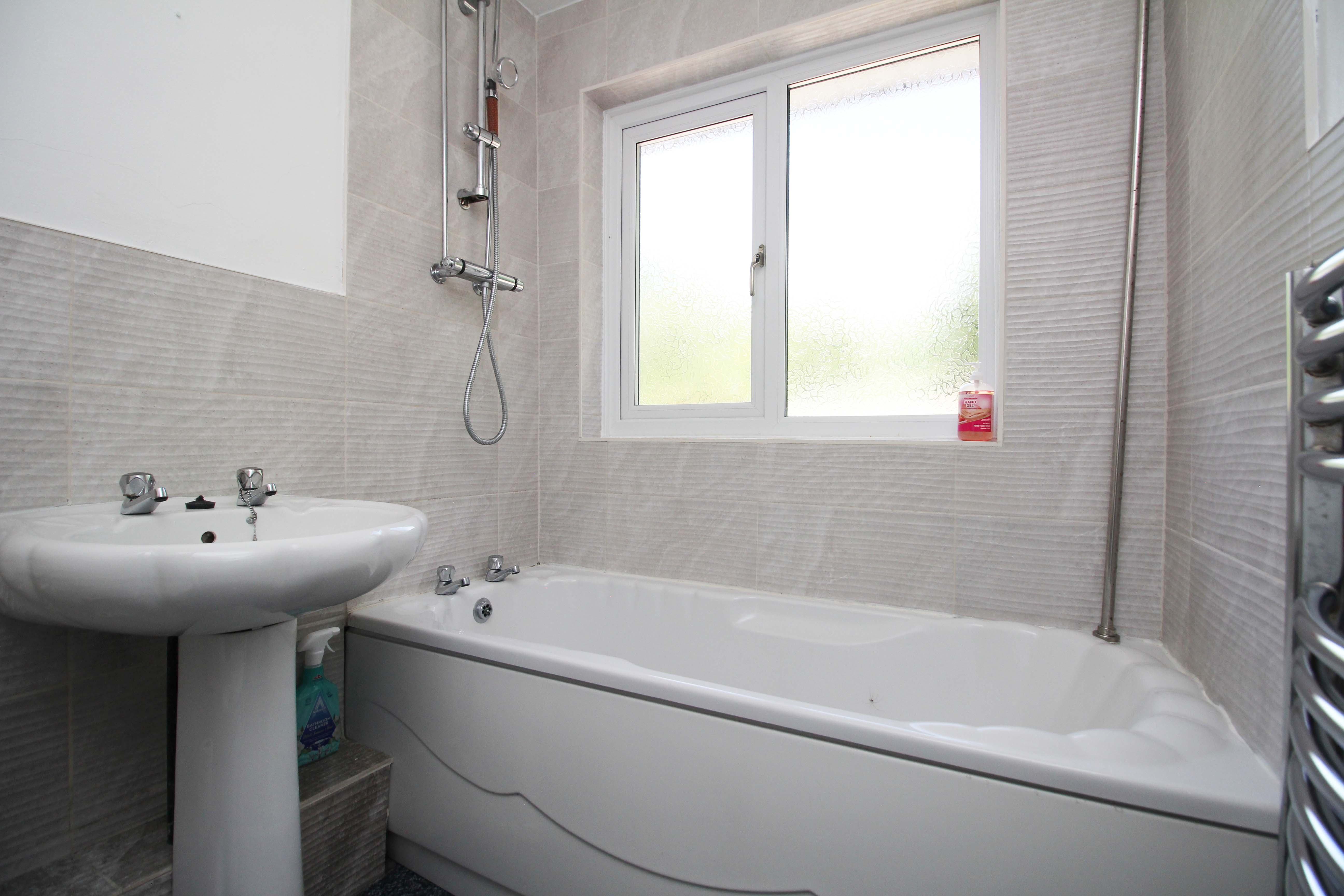 Hillcrest, Brynna, CF72 9SJ  Interior