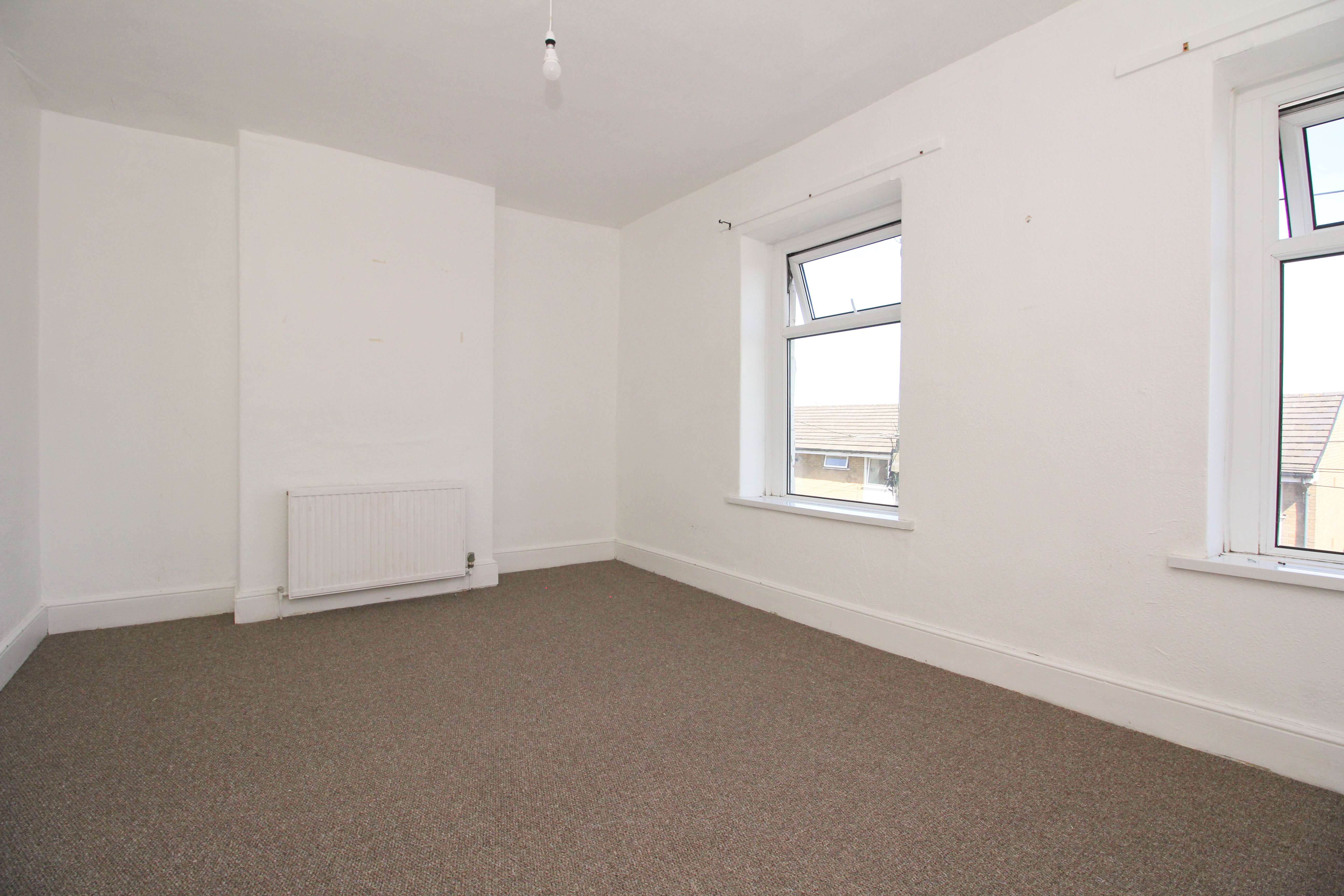 Pontypridd Street, Barry, CF63 2HH  Interior