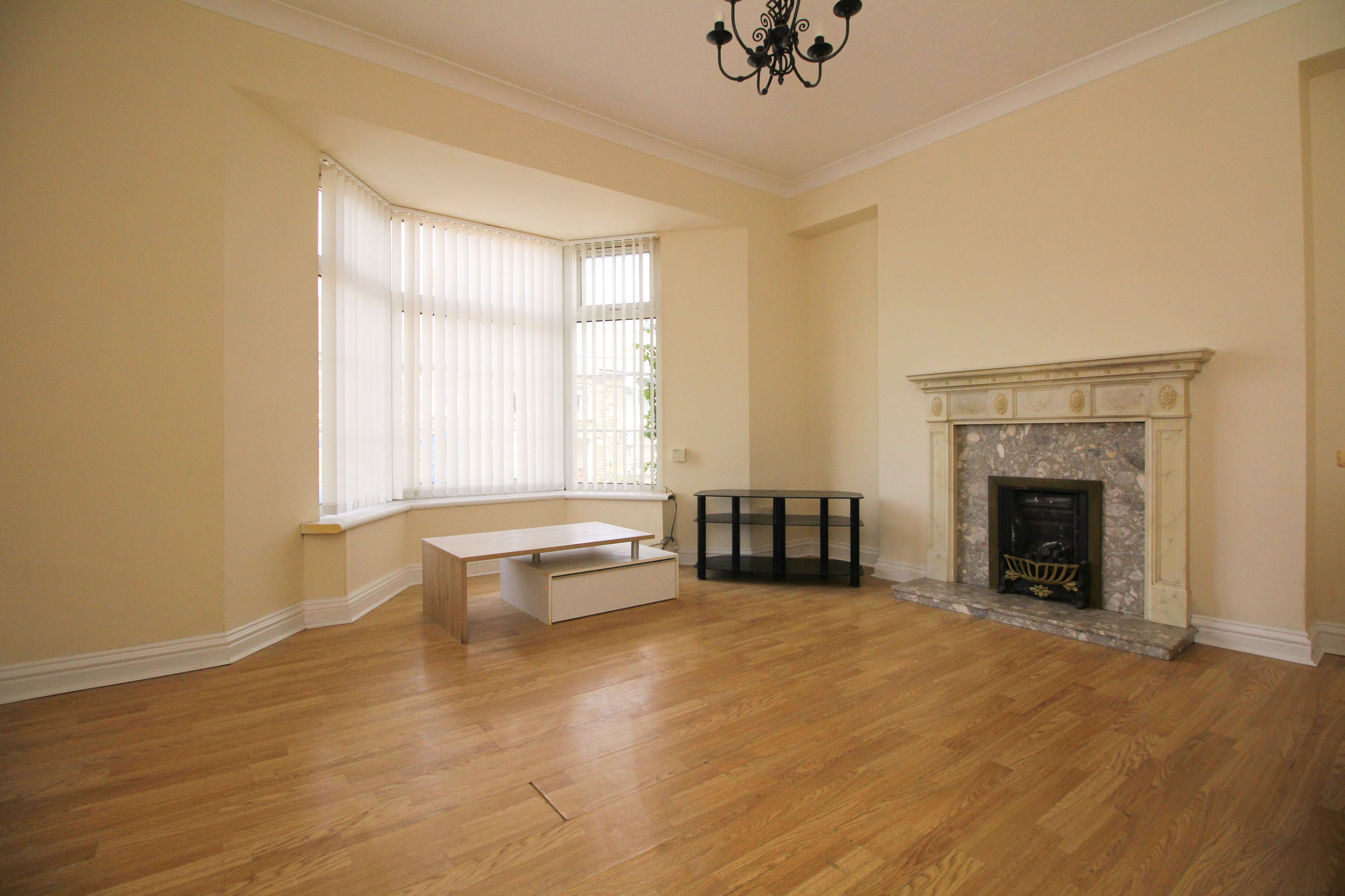 Llantrisant Road, Pontyclun CF72 9DQ  Interior