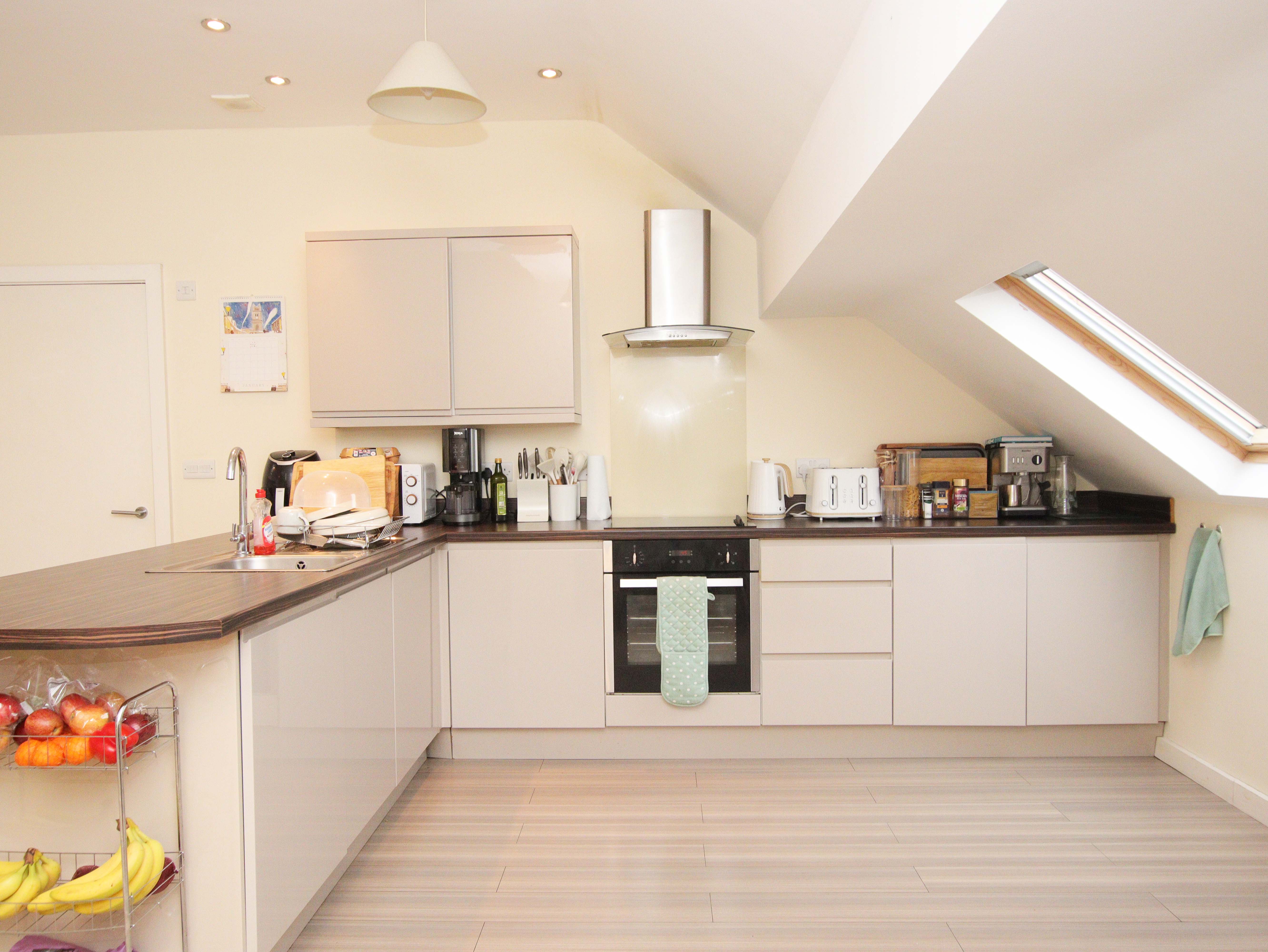 Cambrian House, Old School Lane, Pontypridd CF37 2DD  Interior