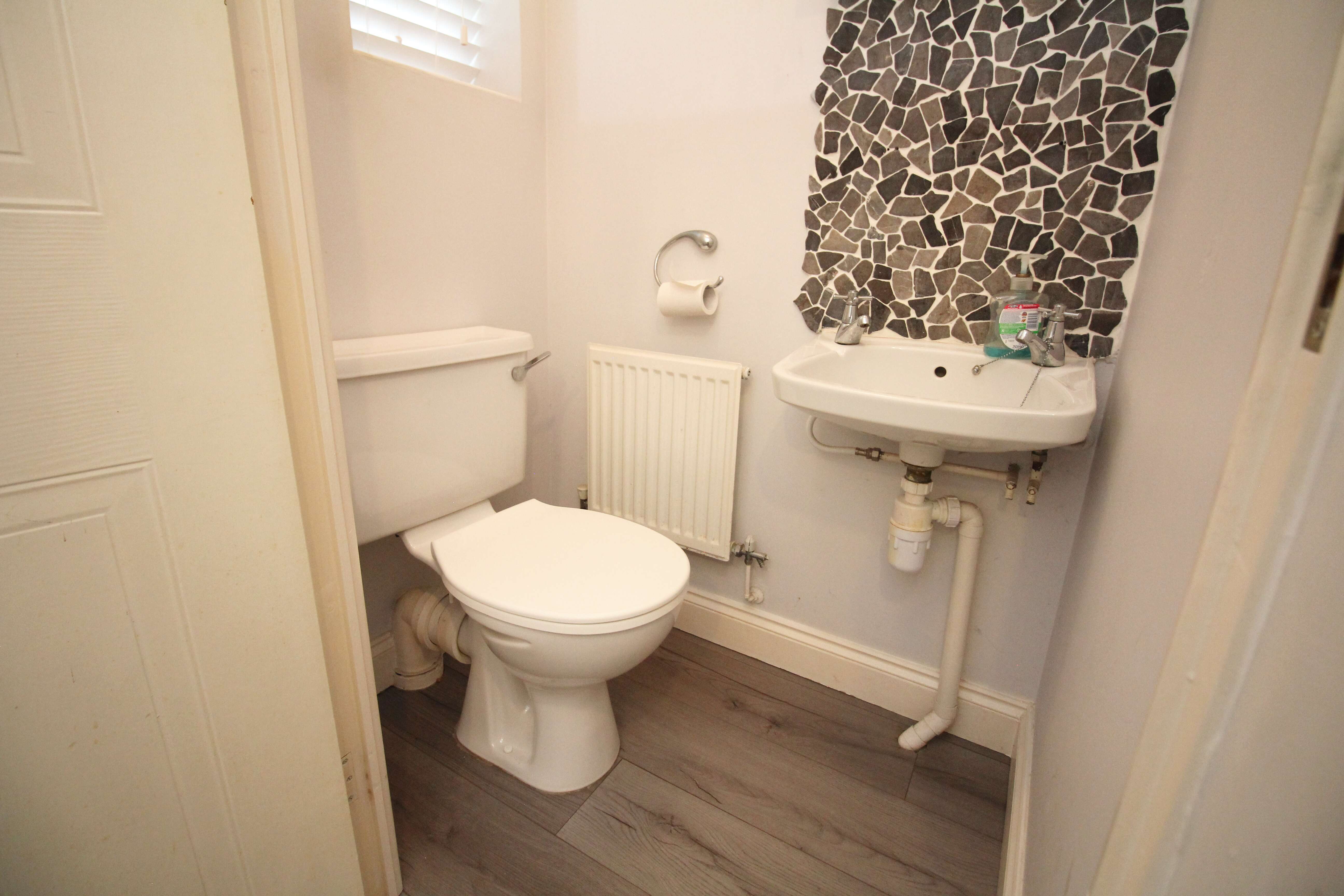 Newmill Gardens, Miskin CF72 8RX  Interior