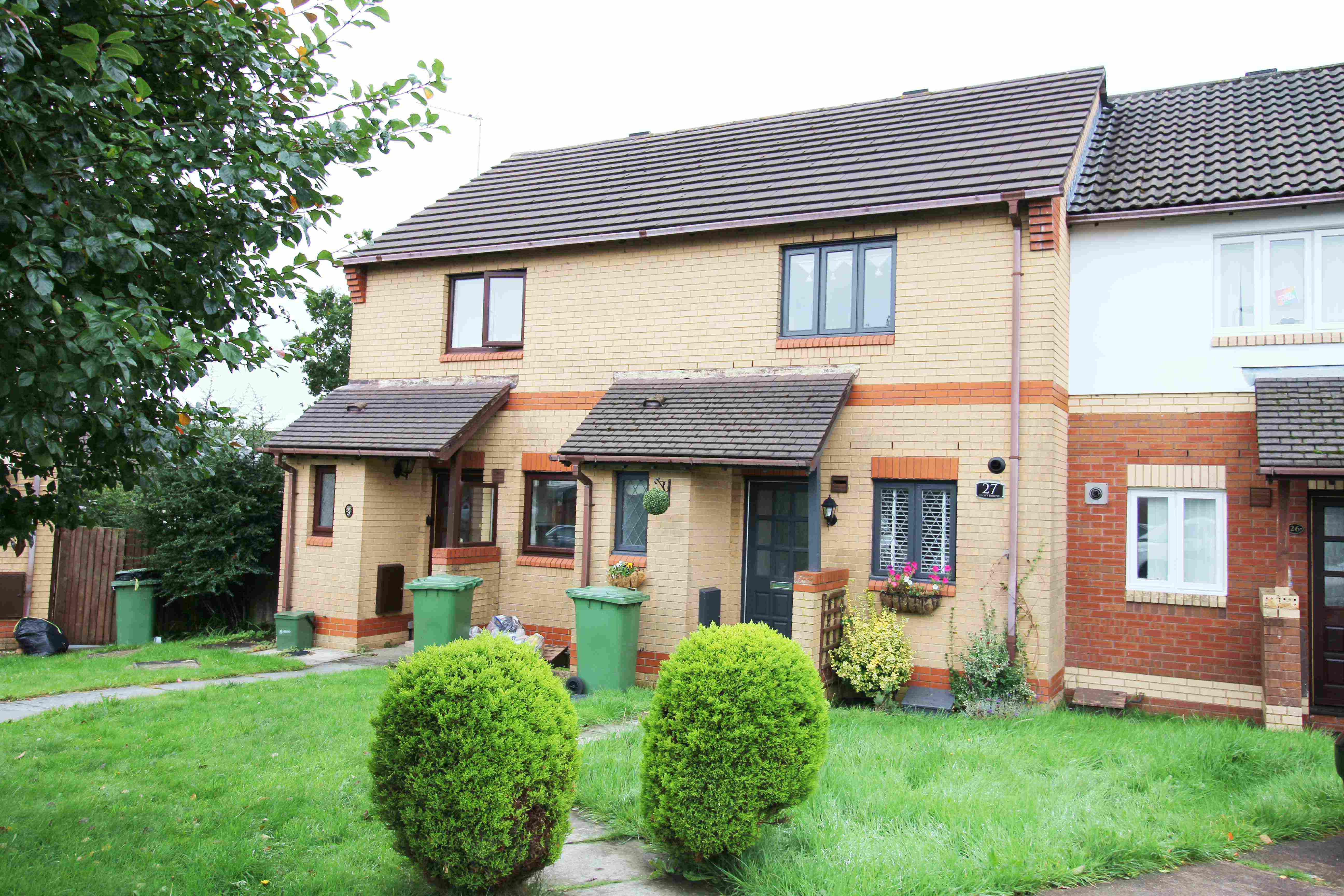 Clos Y Dolydd, Manor Chase, Beddau CF38 2TG  Interior