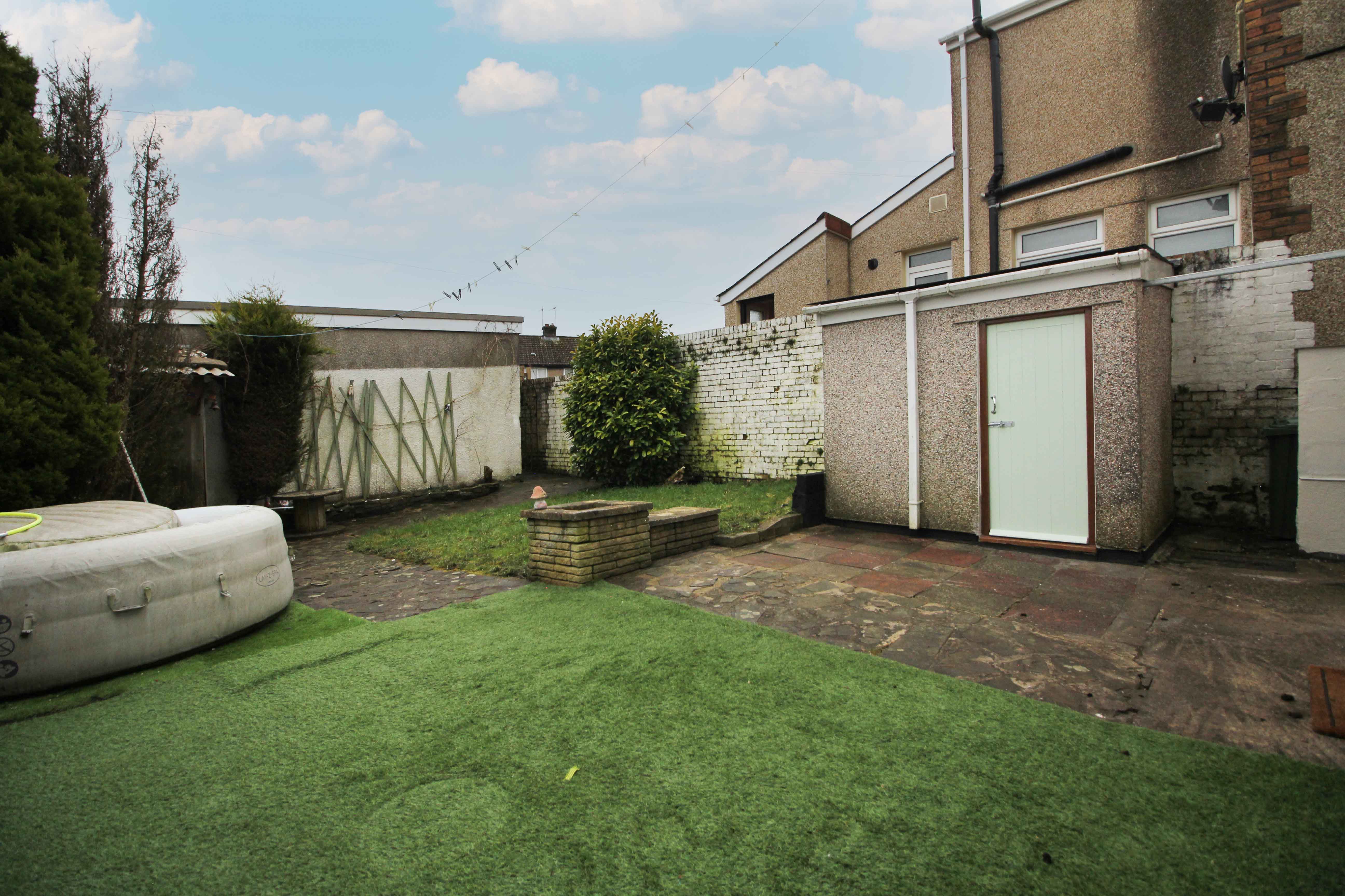 Parish Road, Beddau CF38 2BT  Interior