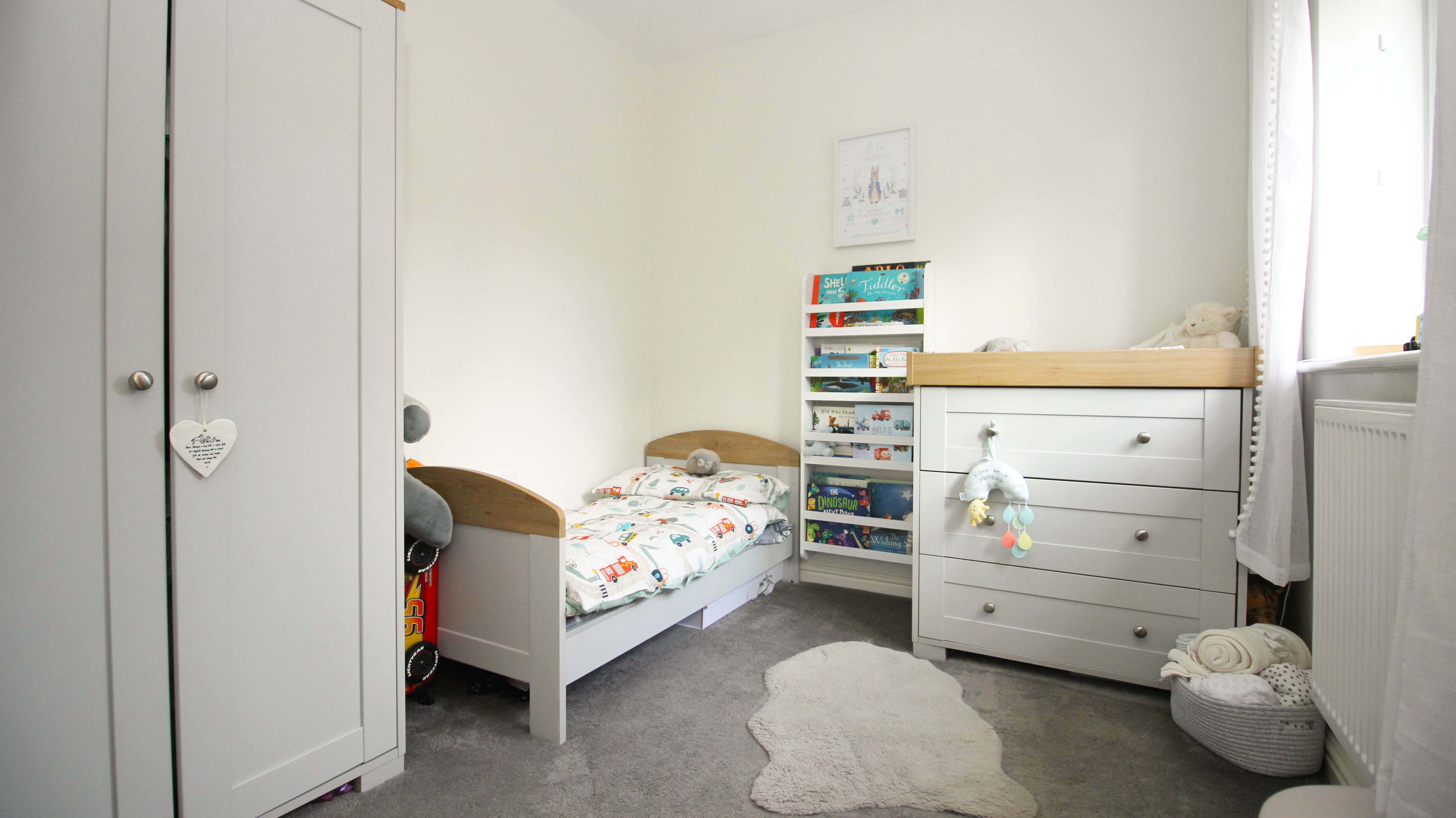 Highfields, Coedely Tonyrefail, Porth, CF39 8GA  Interior