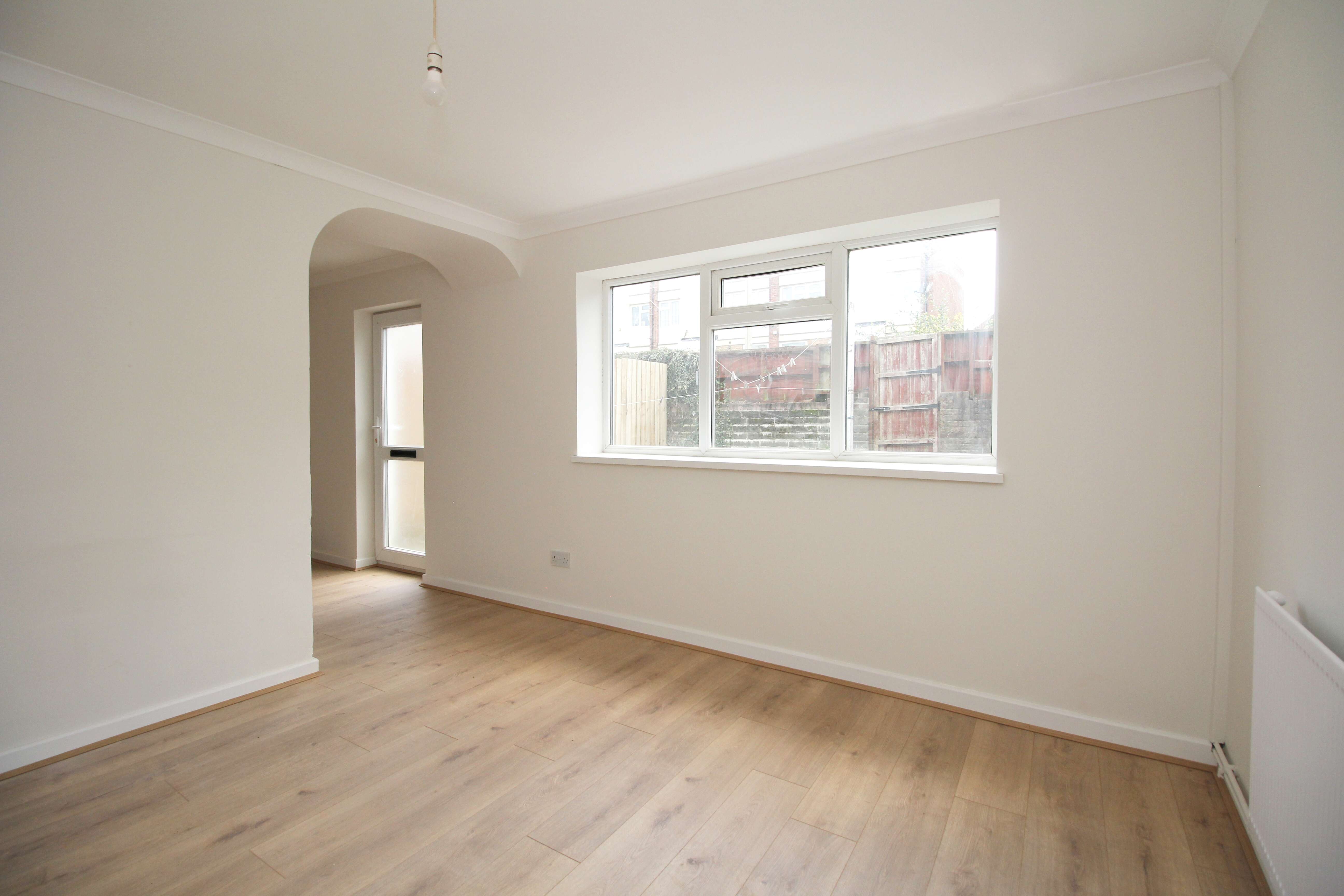 Cae Fardre, Church Village CF38 1DN  Interior