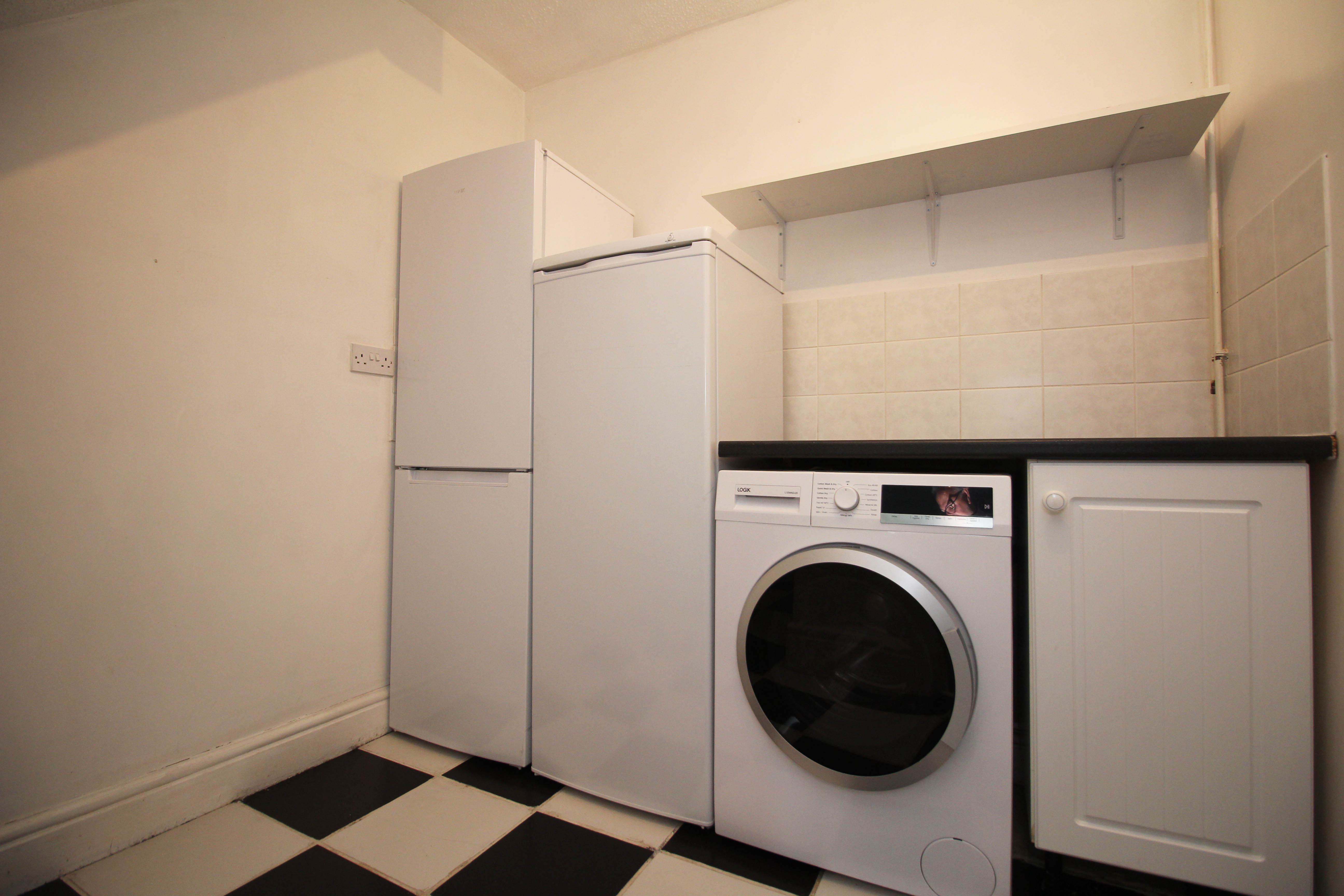 Hafod Wen, Tonyrefail CF39 8LB  Interior