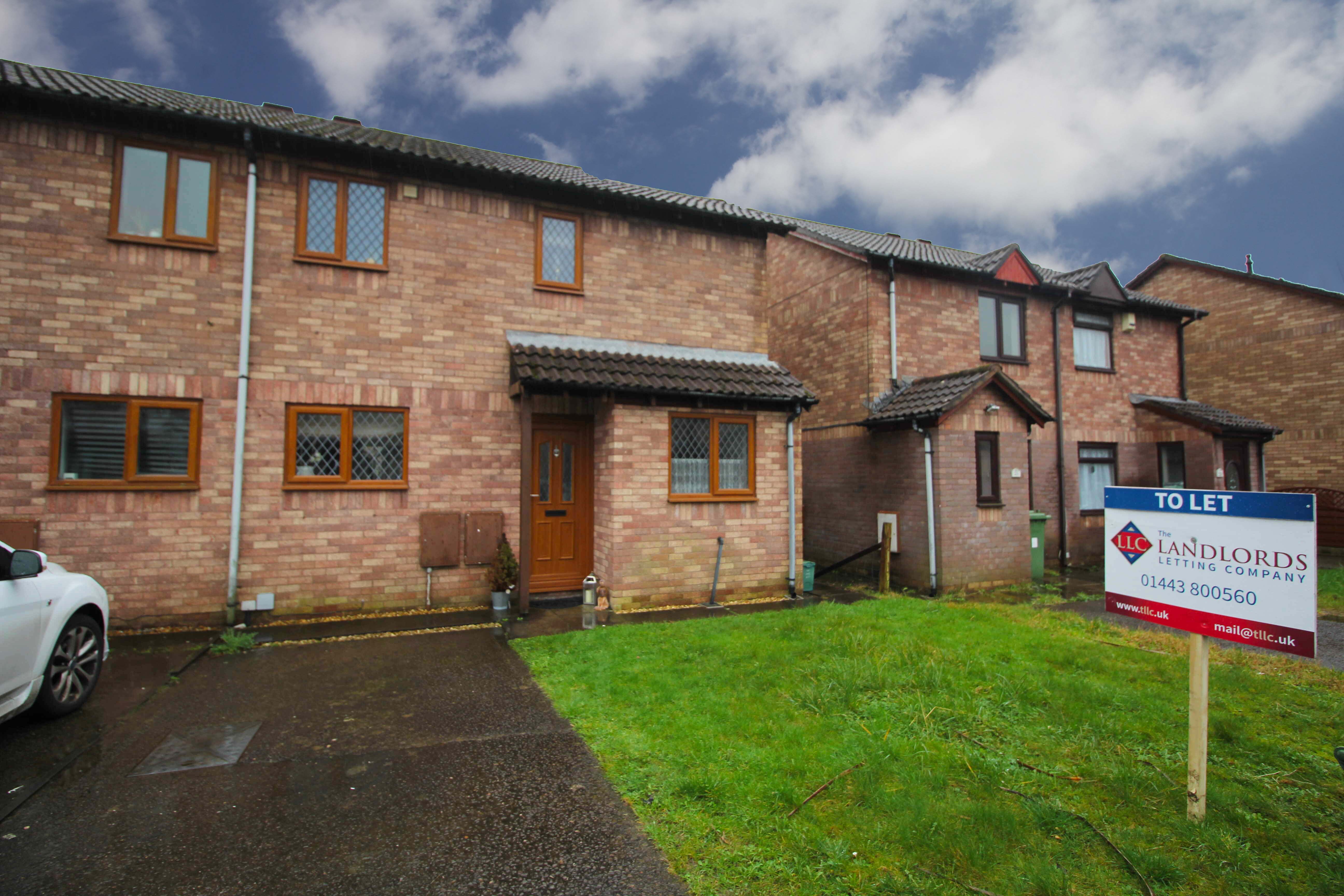 Silverton Drive, Cross Inn, CF72 8HF  Interior